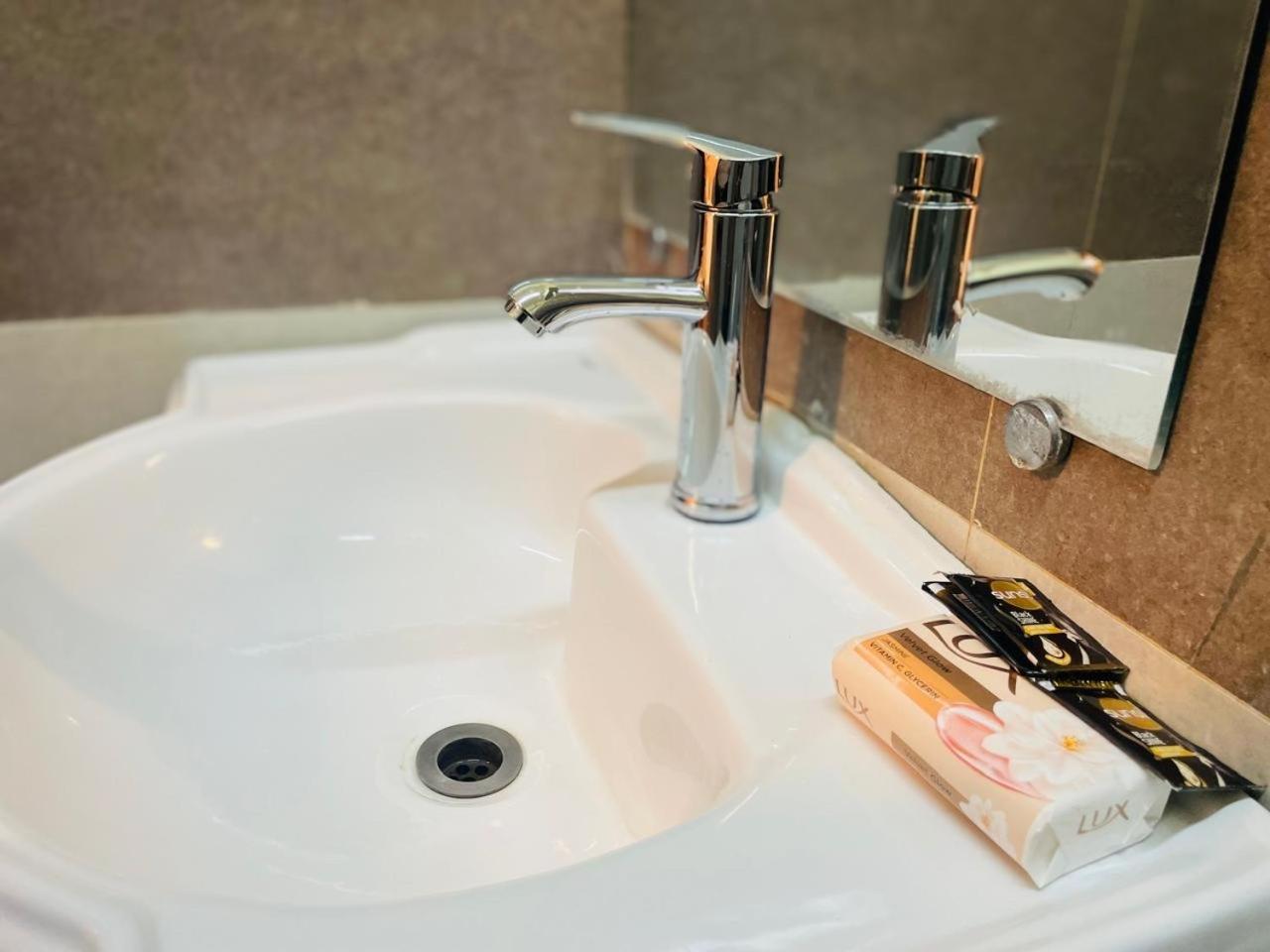 Blue Moon Residency Jinnah Super İslamabad Dış mekan fotoğraf